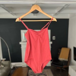 🌸 3 for $15 🌸 H&M bodysuit (Size 6)